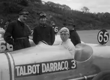 Kenelm Lee Guinness in his Talbot-Darracq at the JCC 200 Mile Race, Brooklands, Surrey, 1921. Artist: Bill Brunell