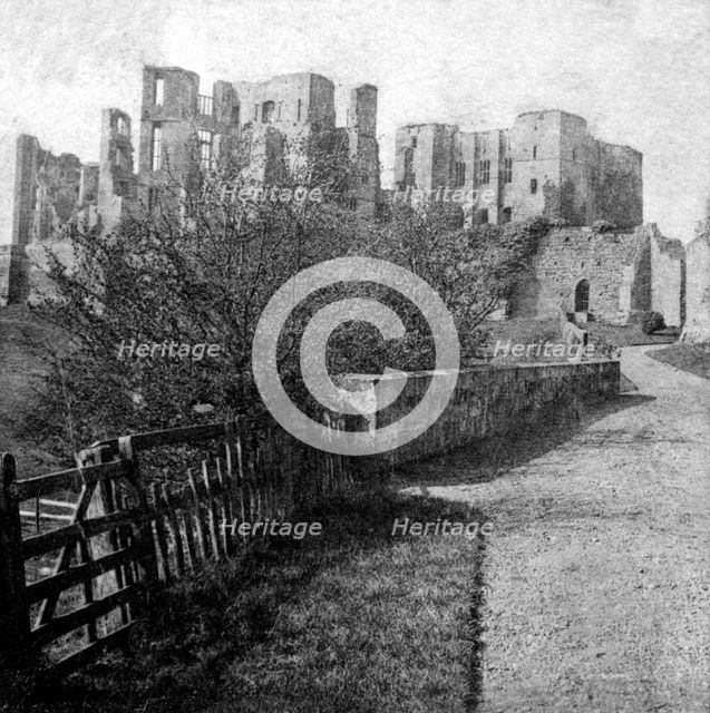 Kenilworth Castle, Warwickshire, late 19th century.Artist: Lenton