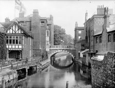 Kennet Bridge, Newbury, Berkshire, c1860-c1922. Artist: Henry Taunt