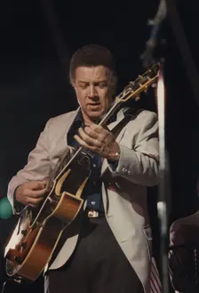 Kenny Burrell, North Sea Jazz Festival, 1999. Creator: Brian Foskett