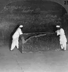 Khufu's sarcophagus, broken by robbers, in the Great Pyramid, Egypt 1905.Artist: Underwood & Underwood