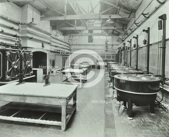 Kitchen at the Fulham Hostel, London, 1947. Artist: Unknown.