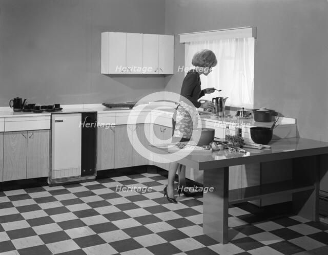 Kitchen scene, Warwick, Warwickshire, 1966. Artist: Michael Walters
