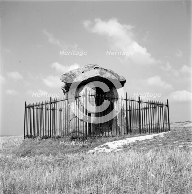 Kits Coty House, Aylesford, Kent, c1945-c1965. Artist: SW Rawlings