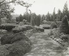 "Killenworth," George Dupont Pratt house, Glen Cove, New York, c1918. Creator: Frances Benjamin Johnston