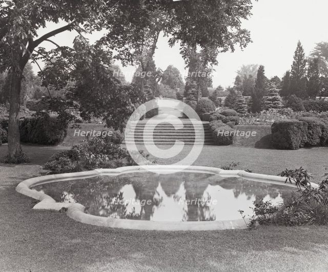 "Killenworth," George Dupont Pratt house, Glen Cove, New York, c1918. Creator: Frances Benjamin Johnston.