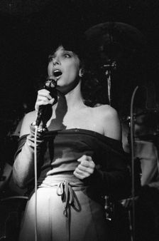 Kim Nazarian, New York Voices, Ronnie Scott’s Jazz Club, Soho, London, 9.89. Creator: Brian O'Connor
