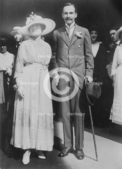 Kingdon Gould & wife, between c1915 and c1920. Creator: Bain News Service.