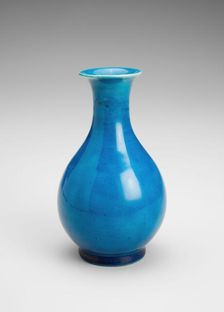 Kingfisher-blue vase, 1700s. Creator: Unknown