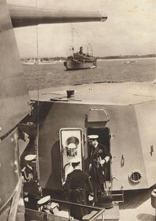 King George VI in the gun turret of H.M.S Southampton 1937