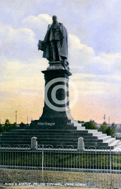 King's Statue, Facing City Hall, Cape Town, 20th Century. Artist: Unknown
