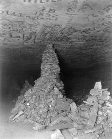"Kinhicky's Cairn" (stalagmite), Mammoth Cave, Edmondson County, Kentucky, c1891. Creator: Frances Benjamin Johnston