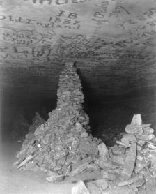 "Kinhicky's Cairn" (stalagmite), Mammoth Cave, Edmondson County, Kentucky, c1891. Creator: Frances Benjamin Johnston