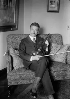 Kreisler, between c1915 and c1920. Creator: Bain News Service
