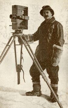H. G. Ponting and One of His Cinematograph Cameras January 1912, (1913). Artist: Herbert Ponting