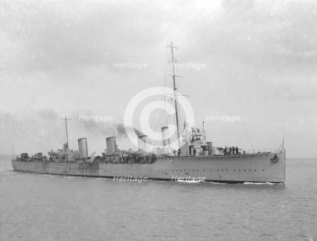 'HMS Broke', 1914. Creator: Kirk & Sons of Cowes.