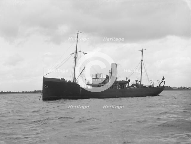 'HMS Safeguard'. Creator: Kirk & Sons of Cowes.