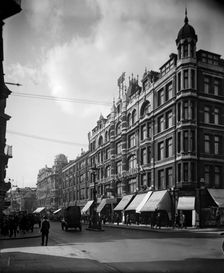 Hotel Cranbourn. Shafesbury Avenue, Westminster, London, 1921. Artist: Bedford Lemere and Company
