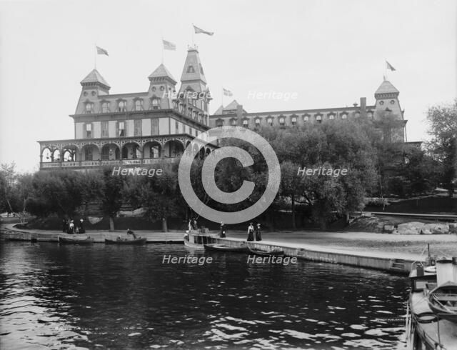 Hotel Crossmon, Thousand Islands, (1901?). Creator: Unknown.