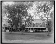 Hotel Gladstone, Narragansett, R.I., between 1880 and 1899. Creator: Unknown