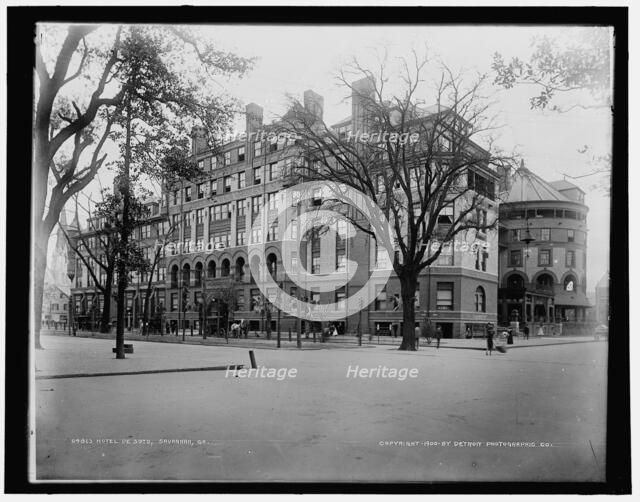 Hotel De Soto, Savannah, Ga., c1900. Creator: Unknown.
