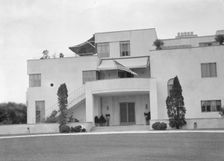 House at "The Shallows," property of Lucien Hamilton Tyng, Southampton, Long Island, 1931 Aug. Creator: Arnold Genthe
