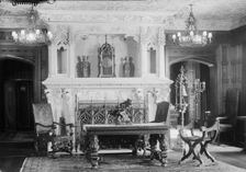 House of Mrs. Robert L. Dodge, 1933 Oct. Creator: Arnold Genthe