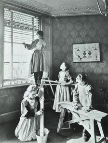 Housewifery lesson, Dulwich Hamlet School, Dulwich Village, London, 1908