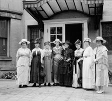 Housekeeper's Alliance, early 1900s. Creator: Harris & Ewing