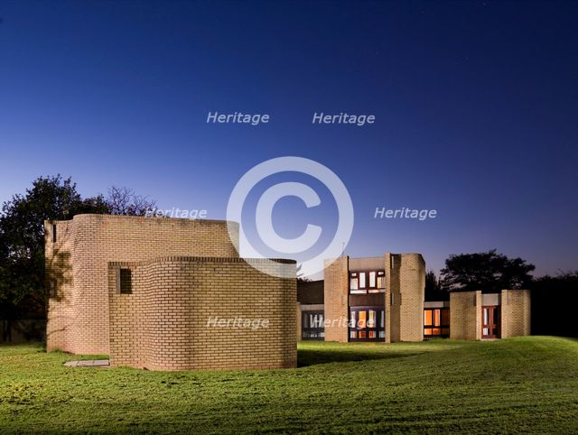 Houses for Visiting Mathematicians, Gibbet Hill Campus, Warwick University, Warwickshire, 2010. Artist: James O Davies.
