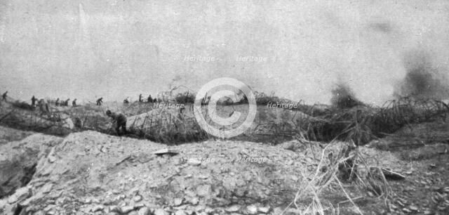 How to make a surprise attack; Arrival at the enemy trench and execution of the surprise..., 1917. Creator: Unknown.