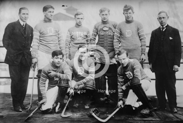 Hockey team - P. Shea, De Barr, Myers, Brooks, Comer, Osmum, Smith..., between c1910 and c1915. Creator: Bain News Service.