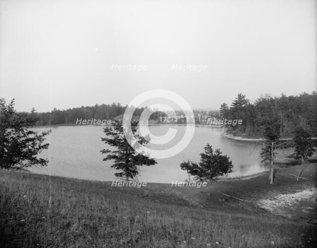 Hogsback, Lake Orion, Mich., The, between 1880 and 1901. Creator: Unknown.
