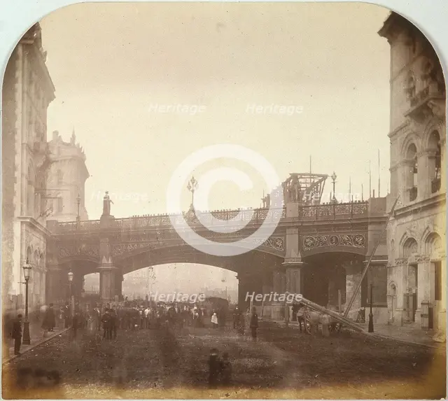 Holborn Viaduct, London as it crossed Farringdon Street, 1869. Artist: Henry Dixon