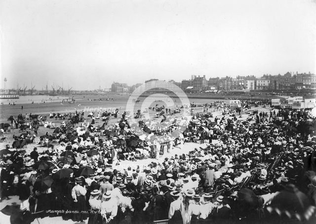 Holiday crowds at Margate, Kent, 1890-1910. Artist: Unknown