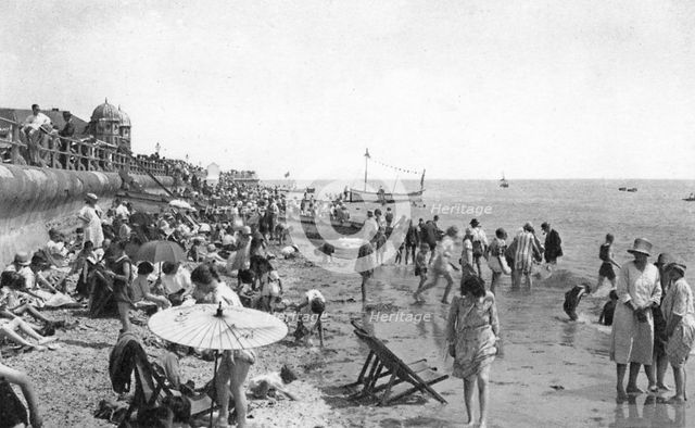 Holidaymakers on Bognor Regis seafront, West Sussex, c1900s-1920s. Artist: Unknown