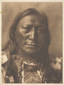 Hollow Horn Bear, 1907. Creator: Edward Sheriff Curtis