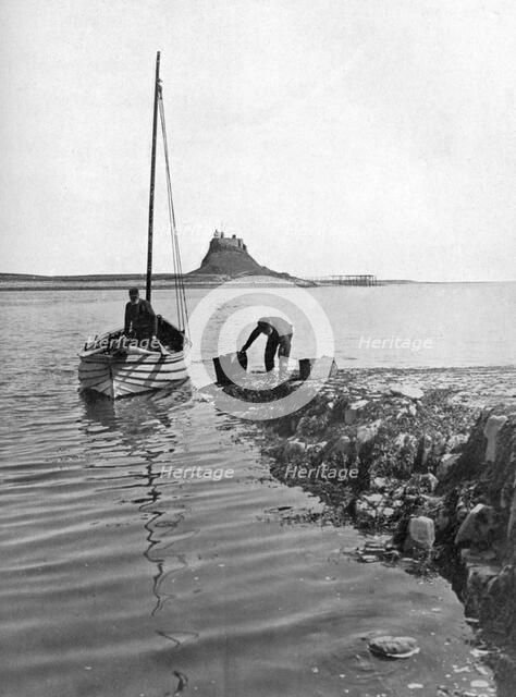 Holy Island, Northumberland, 1924-1926. Artist: Alfred Hind Robinson