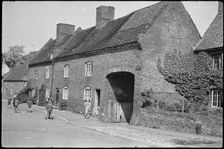 Home Farm, Church Street, Bunny, Rushcliffe, Nottinghamshire, June 1947. Creator: MW Barley
