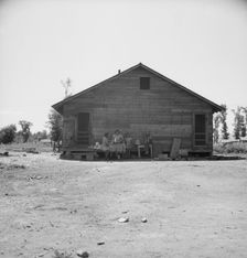 Home of family living in Sumac Park, shacktown community...Yakima, Washington, 1939. Creator: Dorothea Lange
