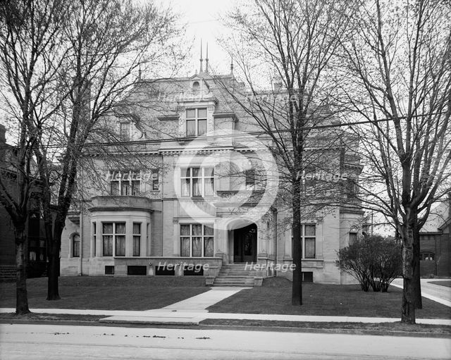Home of Mrs. C.L. Stephens, 1123 Woodward Avenue, Detroit, Mich., between 1905 and 1915. Creator: Unknown.