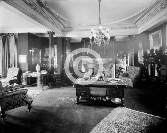 Home of Mrs. C.L. Stephens, 1123 Woodward Avenue, Detroit, Mich., between 1905 and 1915. Creator: Unknown.