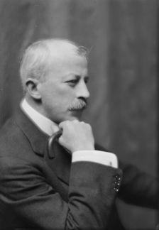 Hood, George, Mr., portrait photograph, 1912 May 28. Creator: Arnold Genthe