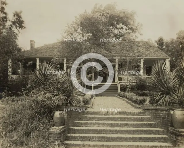 Hope Farm, Natchez, Adams County, Mississippi, 1938. Creator: Frances Benjamin Johnston.