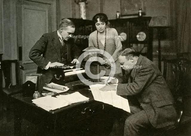 'Hornblower surrenders', 1920, (1928). Creator: Foulsham and Banfield.