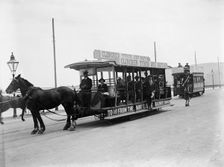 Horse bus at the RAC TT race, Isle of Man, 10 June 1914. Artist: Bill Brunell