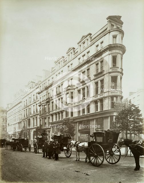 Horse-drawn cabs on Northumberland Avenue, Westminster, London, 1885. Artist: Henry Bedford Lemere.