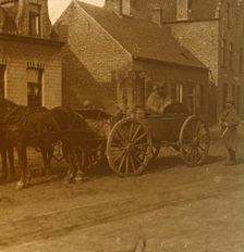 Horse-drawn kitchen, c1914-c1918
