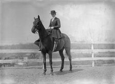 Horse Shows - Miss Harriet T. Wadsworth, 1911. Creator: Harris & Ewing