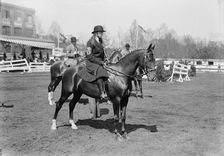 Horse Shows - Mrs. O'Donnell, Mounted, 1914. Creator: Harris & Ewing